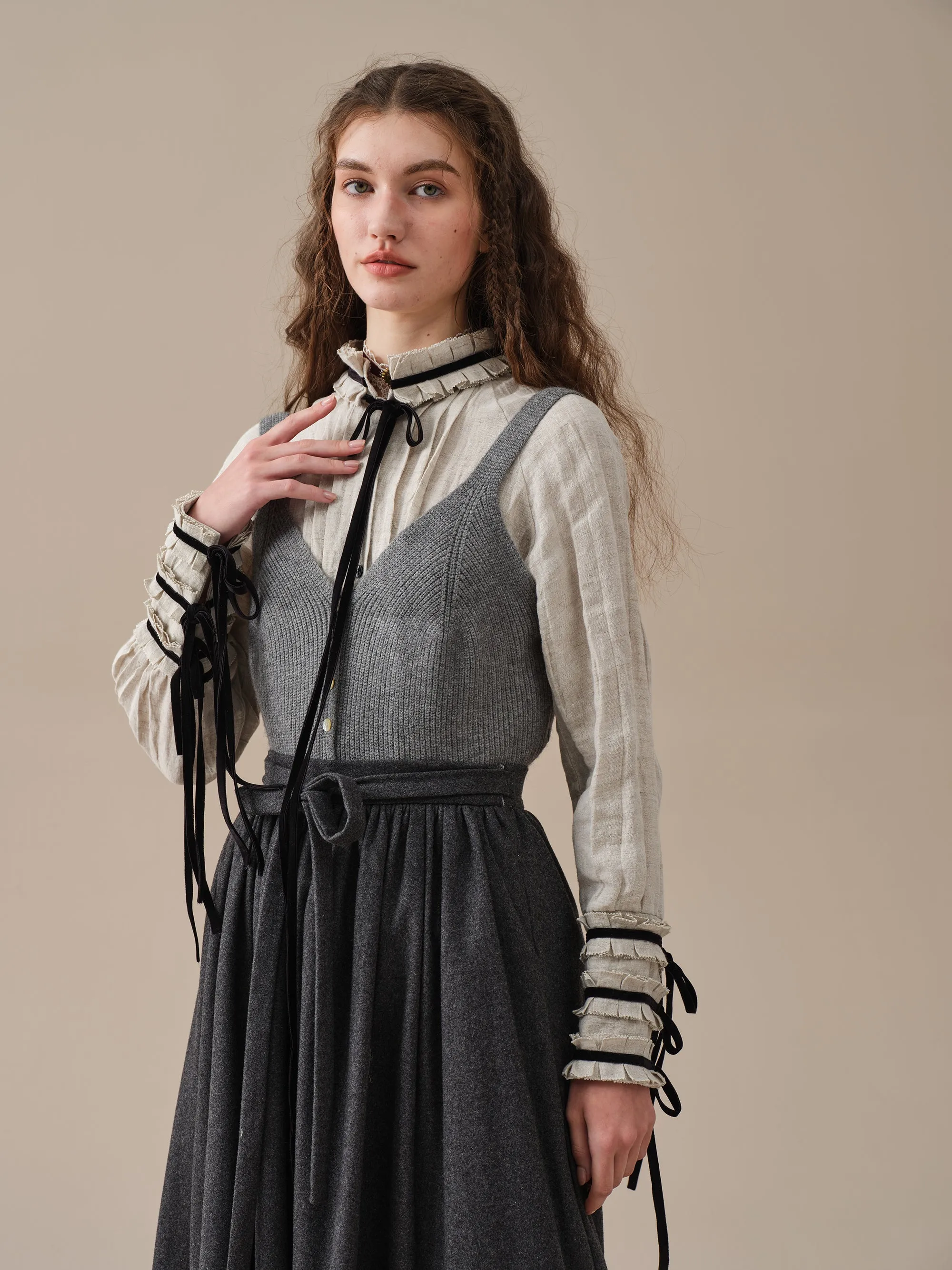 Beth 13 |tied wool skirt