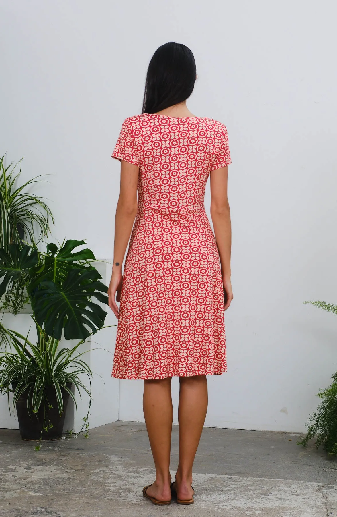 Fifi Dress in 4 Leaf Print