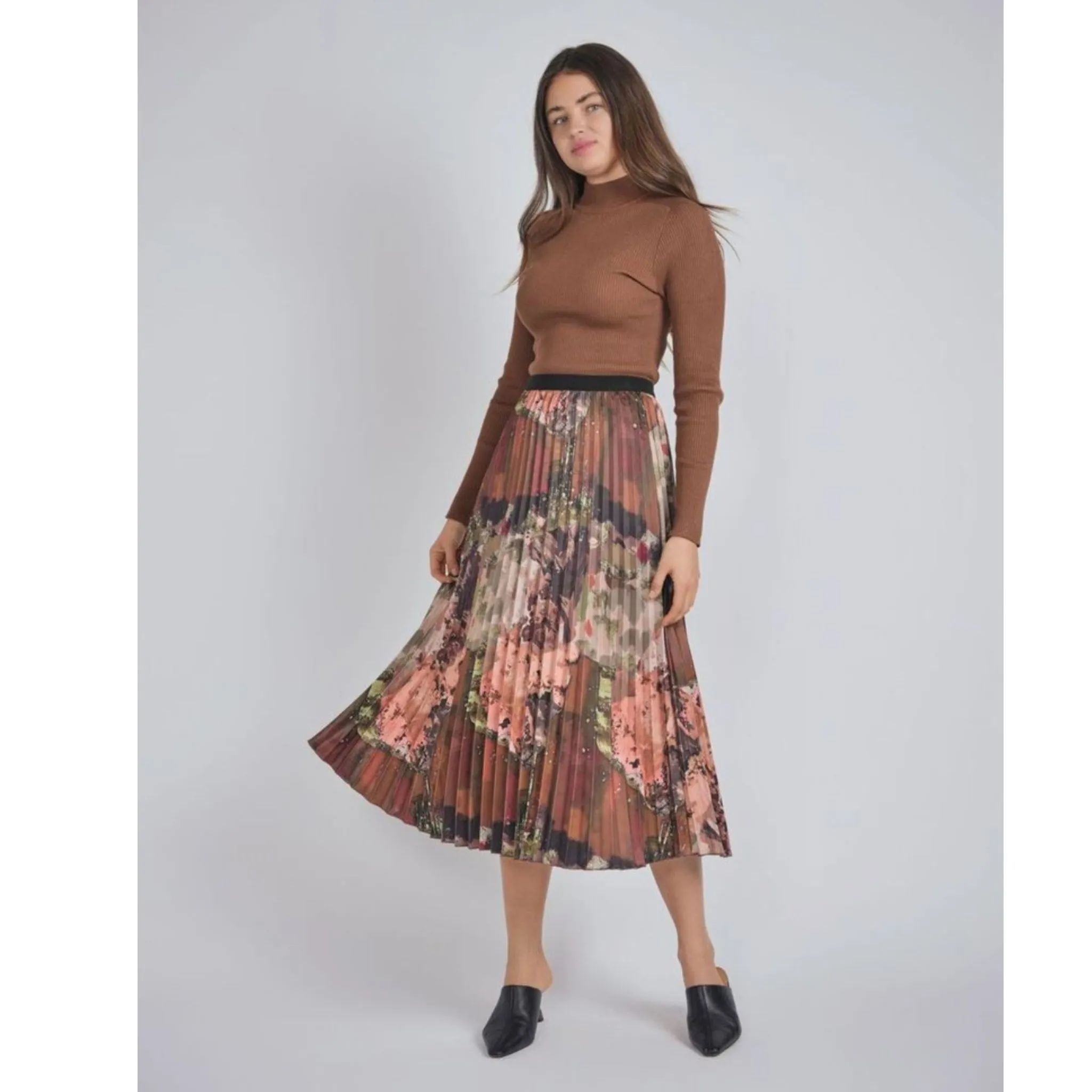 Floral Fall Pleated Skirt by Yal