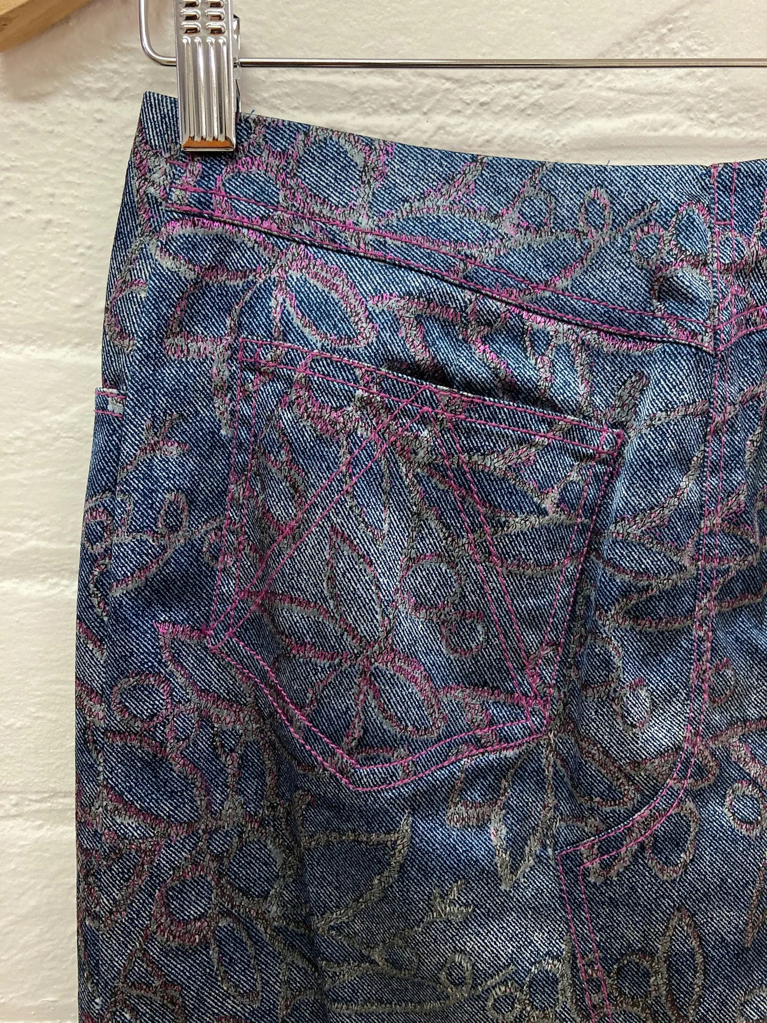 Julien Macdonald blue and pink floral embroidered denim print skirt - size 38