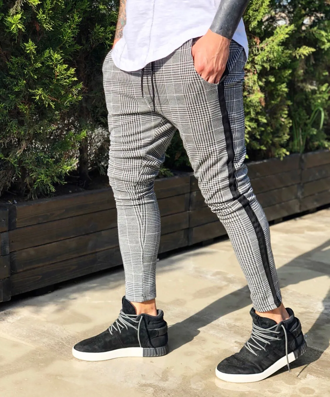 Light Gray Side Striped Checkered Casual Jogger Pant B223 Streetwear Jogger Pants