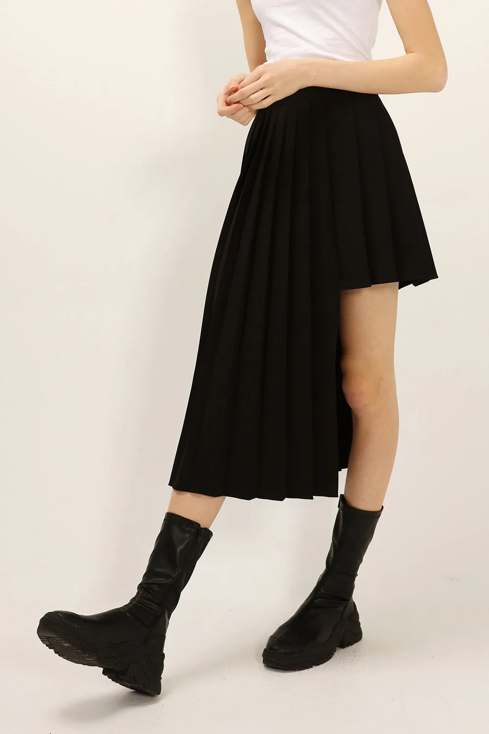 Logan Asymmetric Pleated Skirt