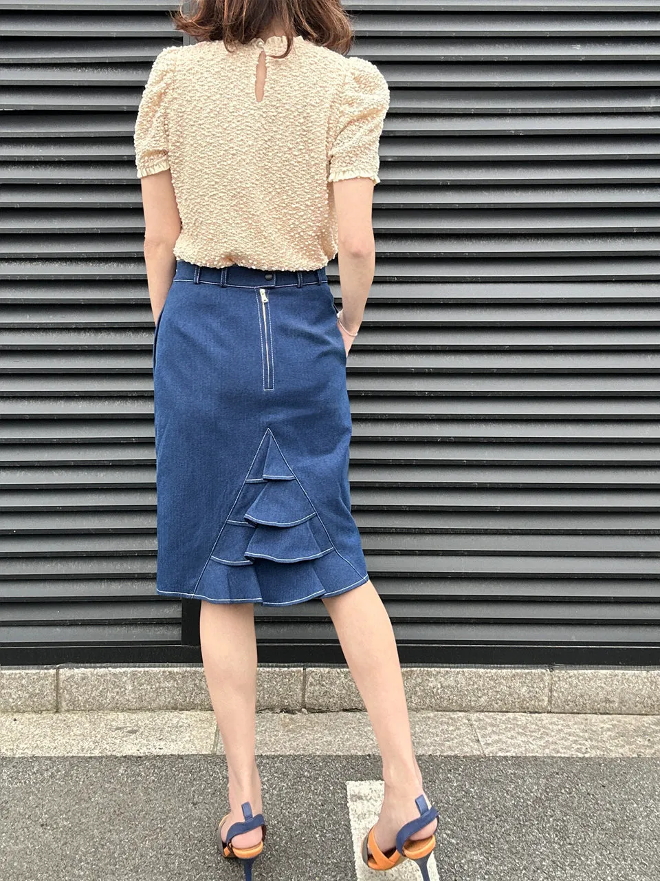 Retro Blue Denim Ruffled Back Knee Length Fitted Skirt